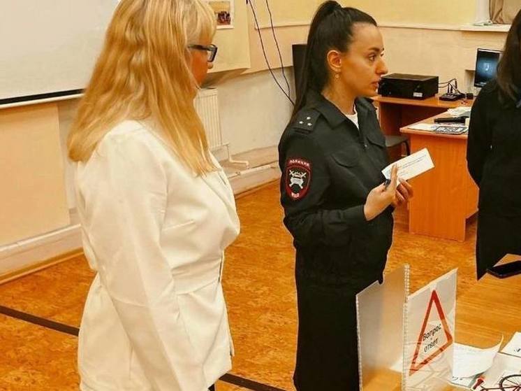 Юные мурманчане прошли торжественное посвящение в ЮИД