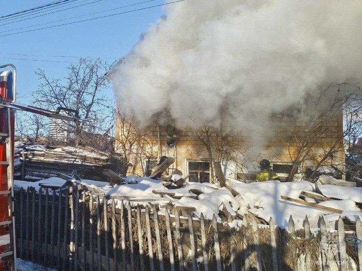 В Магнитогорске пенсионерка погибла в загоревшемся садовом доме