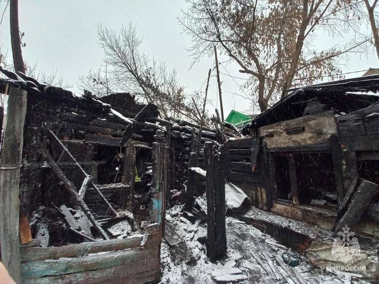 В Самаре 3 человека погибли в пожаре в частном доме на ул. Перовской 16 декабря