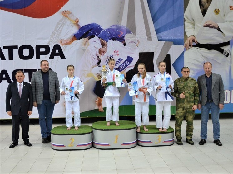 Во Дворце единоборств разыграли Кубок Губернатора Брянской области по дзюдо