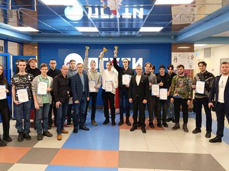 В самарском вузе прошли соревнования по спортивному программированию
