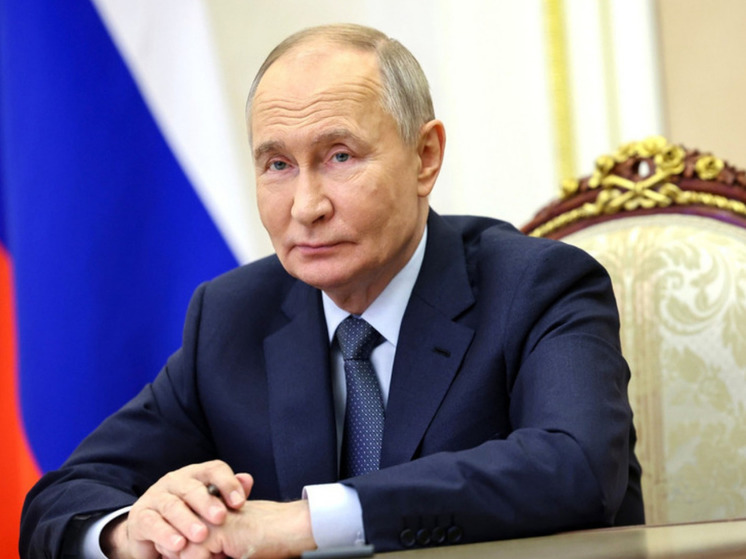 Путин поручил наладить серийное производство "Орешника"