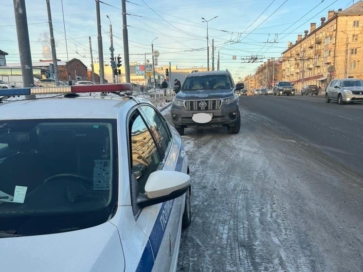 Восемь водителей стали пешеходами в Петрозаводске за выходные