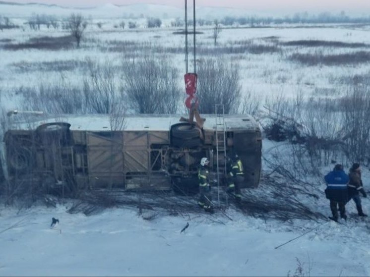 Спасатели помогли пострадавшим в автокатастрофе с автобусом в Забайкалье