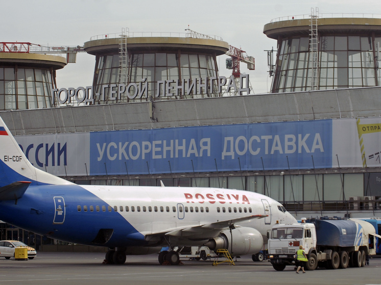 Житель Самарской области пошутил в аэропорту Пулково о бомбе и получил уголовное дело