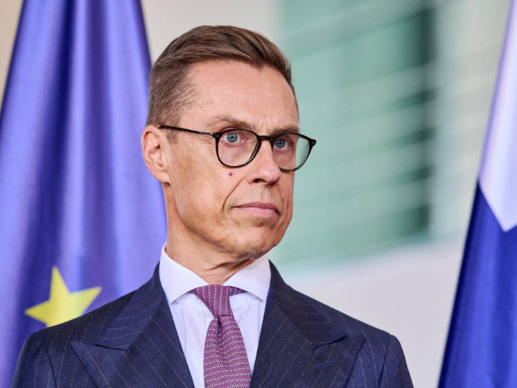 Стубб: обсуждение отправки миротворцев на Украину преждевременно