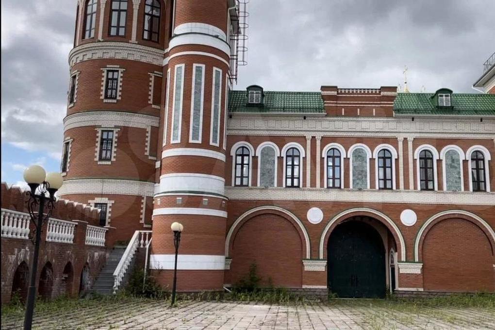 В Йошкар-Оле продана резиденция Леонида Маркелова на набережной