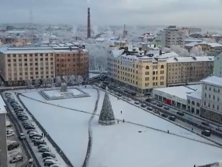 В ночь на 18 декабря в Выборге будут расчищать от снега Красную площадь