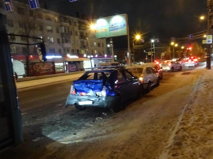 В Архангельске произошло ДТП с участием рейсового автобуса