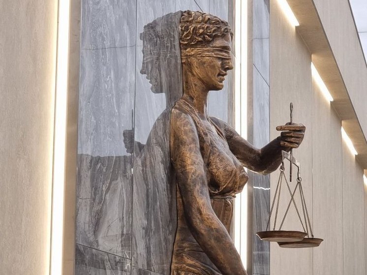 Горсуд Петербурга запретил песню рэпера Раскольникова