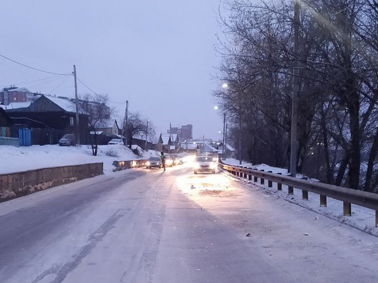 В Улан-Удэ водитель с судорожным синдромом устроила ДТП