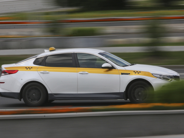 Подмосковный таксист спас от мошенников жителя Калужской области