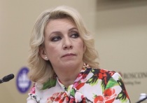 Официальный представитель МИД РФ Мария Захарова в ходе брифинга заявила, что Молдавии нужно платить за газ, которым пользовалась страна, вместо того чтобы придумывать сказки про «шантаж» со стороны России. Ее слова приводит ТАСС. 