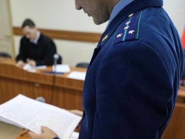 По требованию элистинцев в столице приводят в порядок колодцы и люки