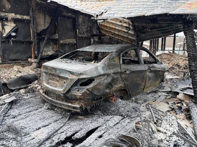 В Тверской области муж и жена обгорели во время пожара