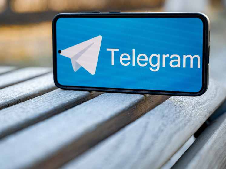 В Telegram-каналах из-за сбоя прекратились трансляции видео "Итогов с Владимиром Путиным"