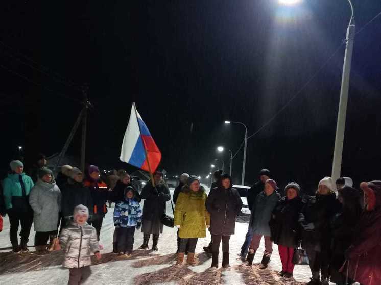 В селе Каразей Куйтунского района зажглись новые фонари