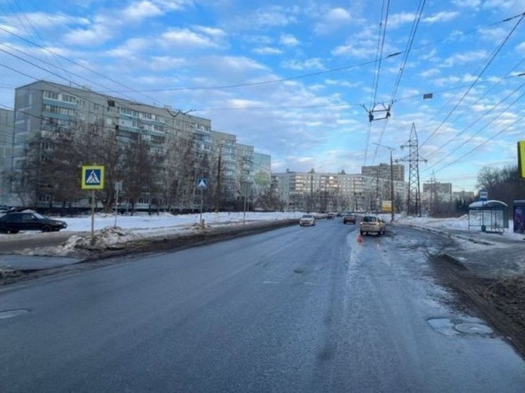 В Тольятти пенсионера и ребенка сбила машина прямо на пешеходном переходе