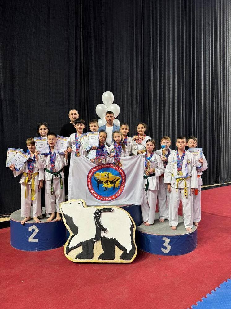 С двух престижных турниров спортсмены привезли 39 медалей.