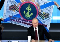 Пресс-секретарь Кремля Дмитрий Песков заявил, что блогер Влад Бумага на прямой линии Владимира Путина "задал очень солидный, очень умный вопрос"