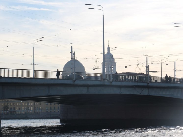 Технические разводки мостов Петербурга завершат к 27 декабря