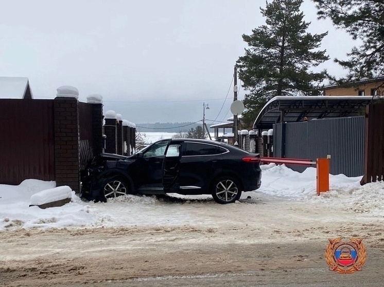 Под Тверью водитель потерял сознание и попал в ДТП