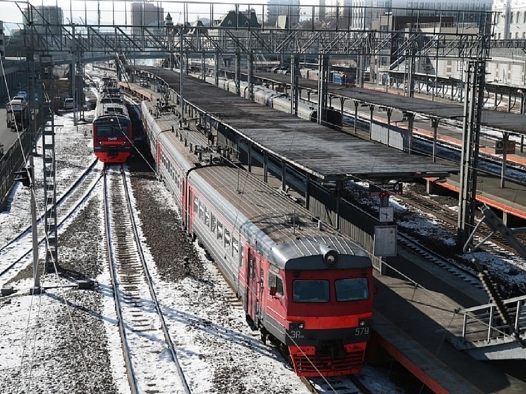 Перед Новым годом в Приморье увеличат количество вагонов на популярных электричках