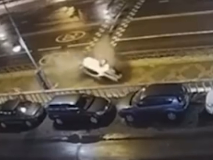 Пьяный житель Дзержинска угнал машину и влетел на ней в аварию