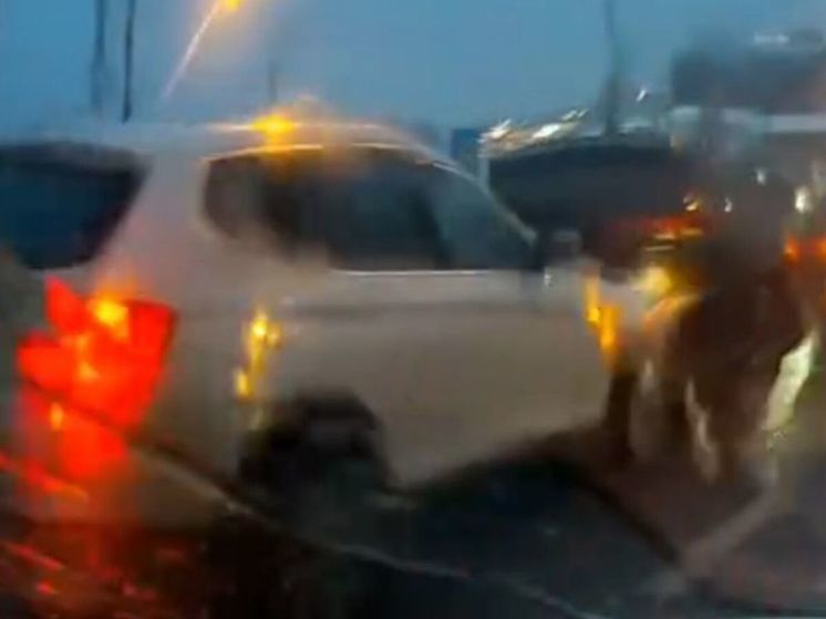 Минимум 5 машин столкнулись в селе Юдино Одинцовского округа