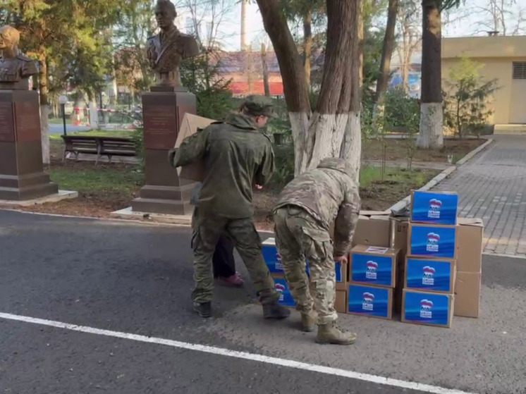 В канун Нового года бойцам СВО передали гуманитарный груз из Крыма