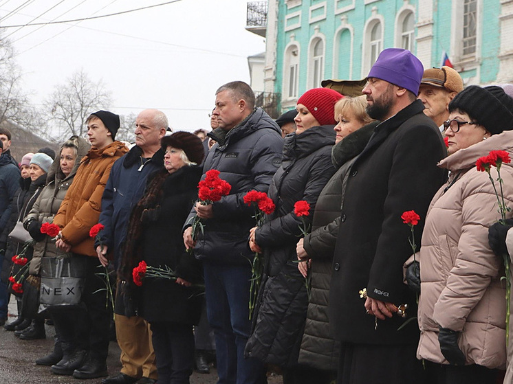 В Мичуринске прошел памятный митинг в честь воинов, погибших в Афганистане