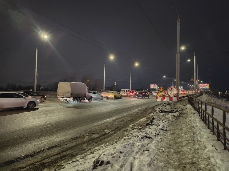 Реверсивное движение на мосту у Телецентра планируют запустить 9 января