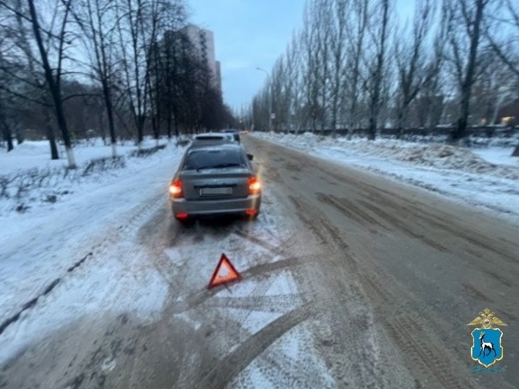 Молодой водитель «Приоры» сбил 46-летнюю женщину в Тольятти утром 25 декабря