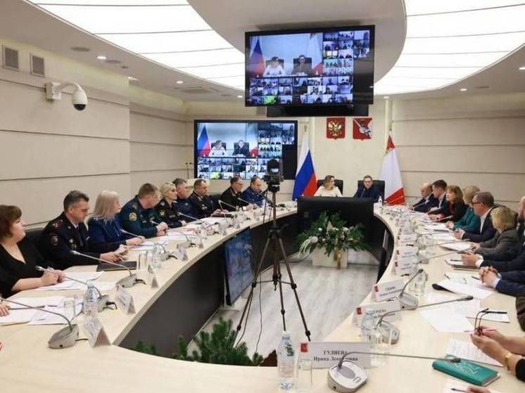 Вологодский губернатор Георгий Филимонов рассказал детскому омбудсмену об антиалкогольном законе