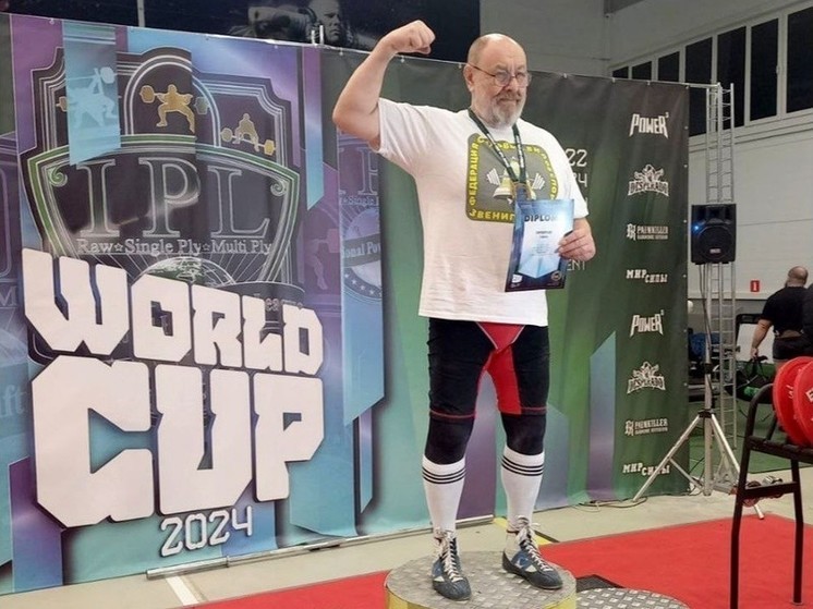 Тяжелоатлет Подмосковья трижды установил новый рекорд страны