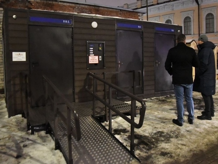 Еще один модульный туалет установили в центре Вологды
