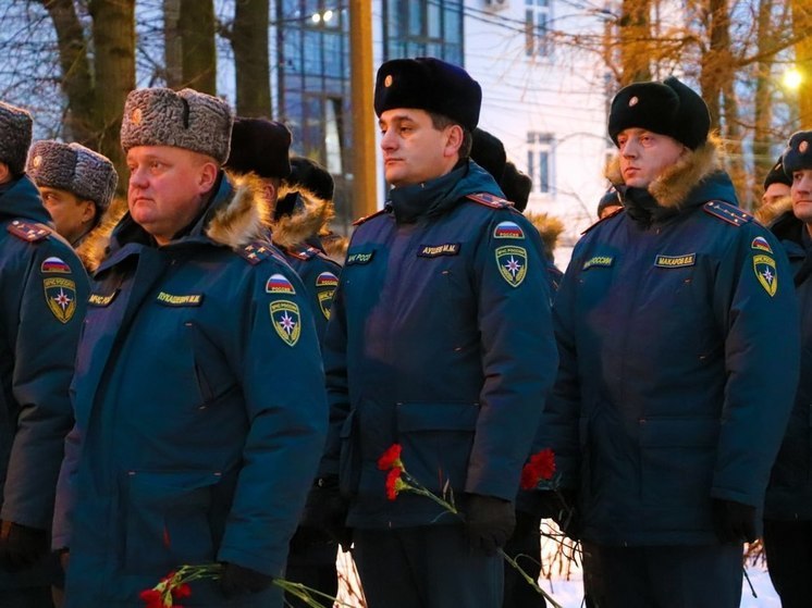 В Твери прошло торжественное мероприятие в честь Дня спасателя