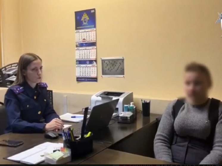 В Красноярске задержали женщину за попытку поджога АЗС.