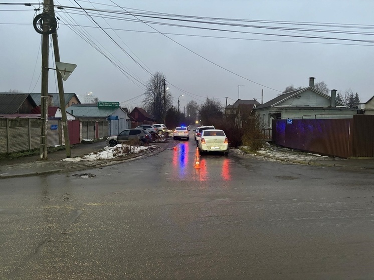 В Орле автоледи на иномарке сбила пешехода