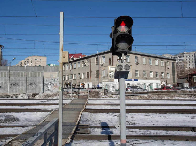 В Новосибирске светофоры на солнечных батареях отключились из-за облачной погоды