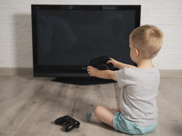 Как отучить ребенка смотреть мультики: советы для родителей