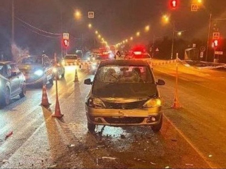 Водитель на иномарке сбил пешехода в Новгородском районе