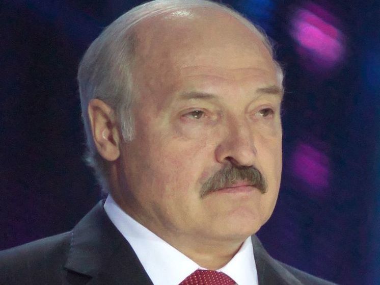 Лукашенко помиловал 20 белорусов, осужденных за экстремистские преступления