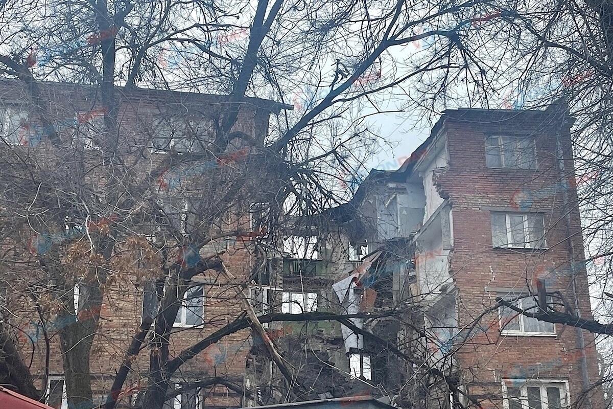 В Ростове судебным решением расселять 44 семье из аварийного дома на Нариманова