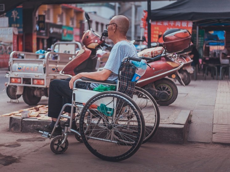 В ДНР продлили срок действия ранее выданных документов об инвалидности