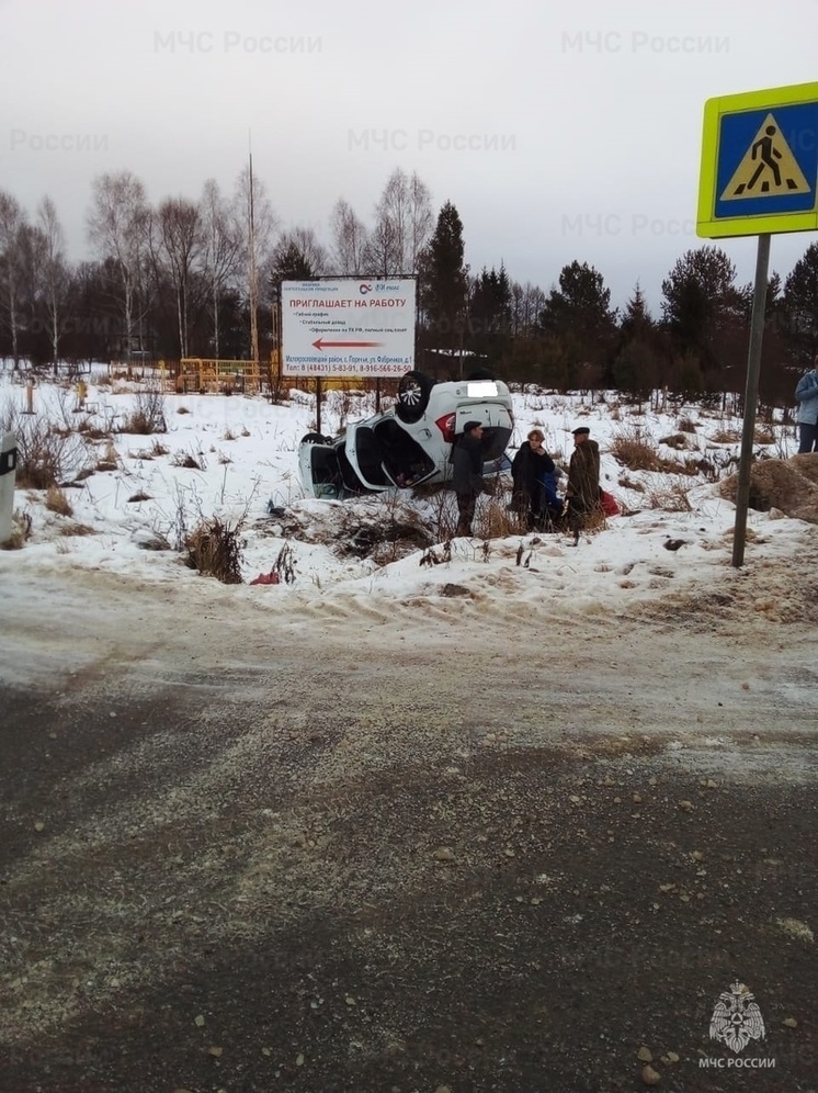 Под Малоярославцем вылетел в кювет Renault