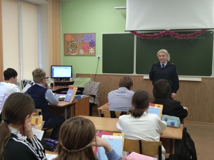 В Протвино полицейские присоединились к акции «Полицейский Дед Мороз»