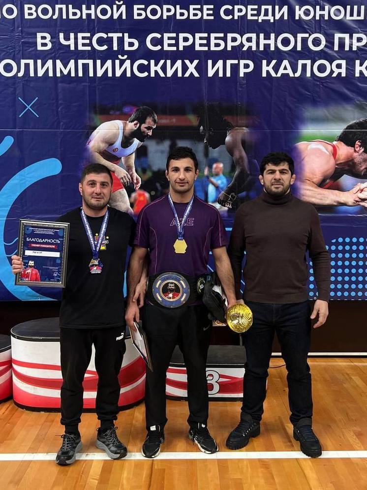 Шесть медалей завоевали борцы из Осетии на межрегиональном турнире