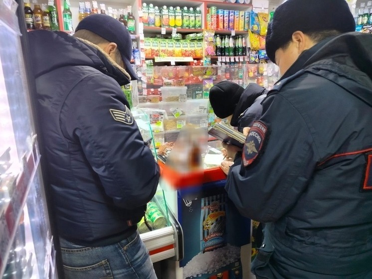 Жителям Калмыкии напоминают об опасности суррогатного алкоголя