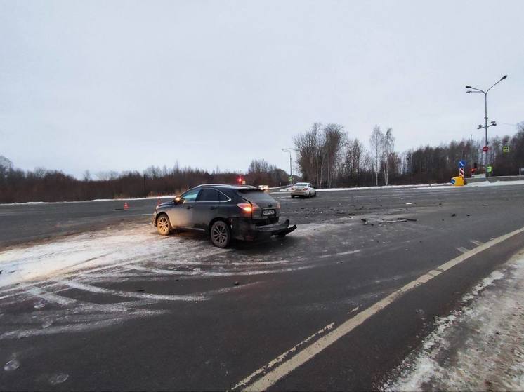 Водитель из Губкинского устроил ДТП в Тюмени и чуть не погубил женщину и ребенка